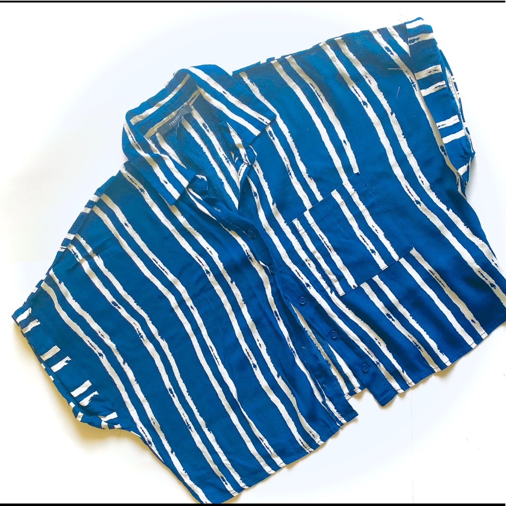 Forever 21 Button up Crop Top
